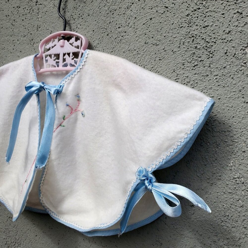 Vintage Baby Cape White Flannel with Blue Ribbon Trim Hand Embroidery - Picture 7 of 9